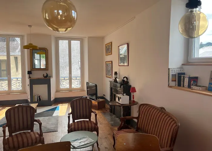 Mirabelle Second * Bagnères-de-Bigorre