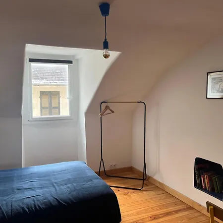 Mirabelle Second 아파트 바네르드비고르